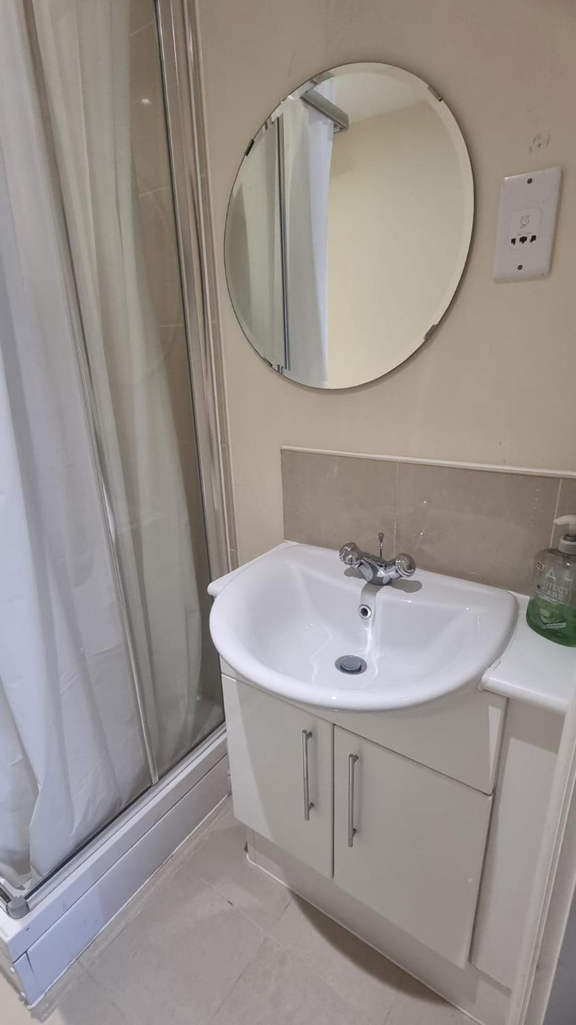 Edgware Central Spacious And Secure With A Double Bed מראה חיצוני תמונה